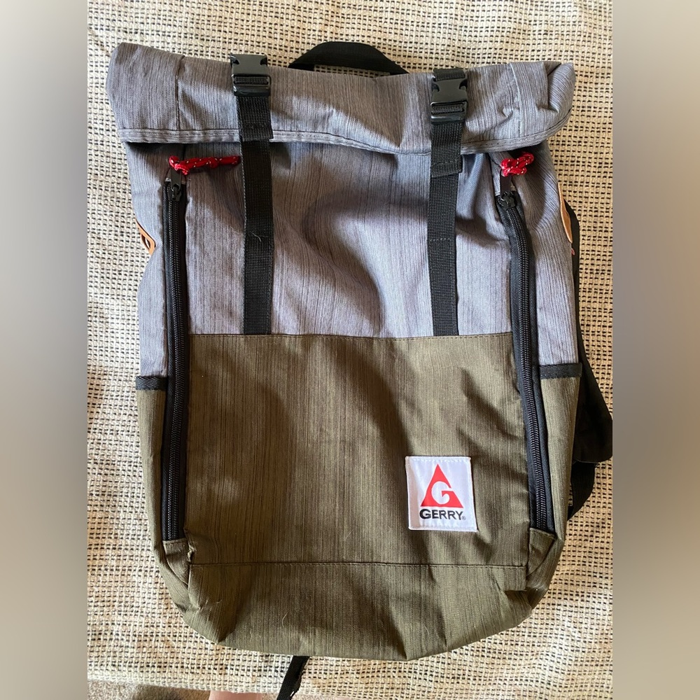 Gerry Backpack. - image 1